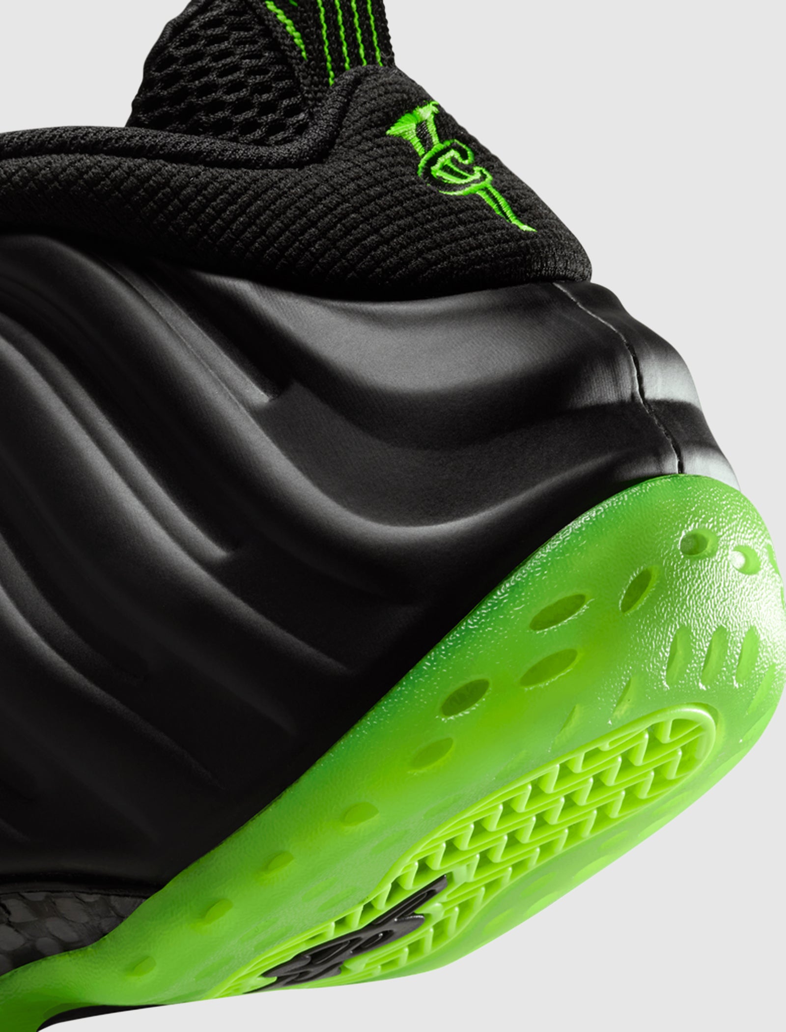 AIR FOAMPOSITE ONE