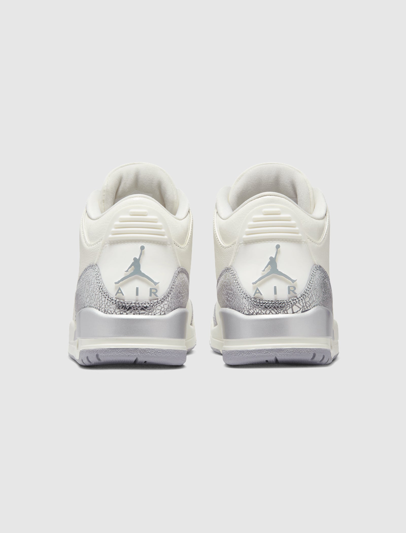 WOMEN'S AIR JORDAN 3 RETRO