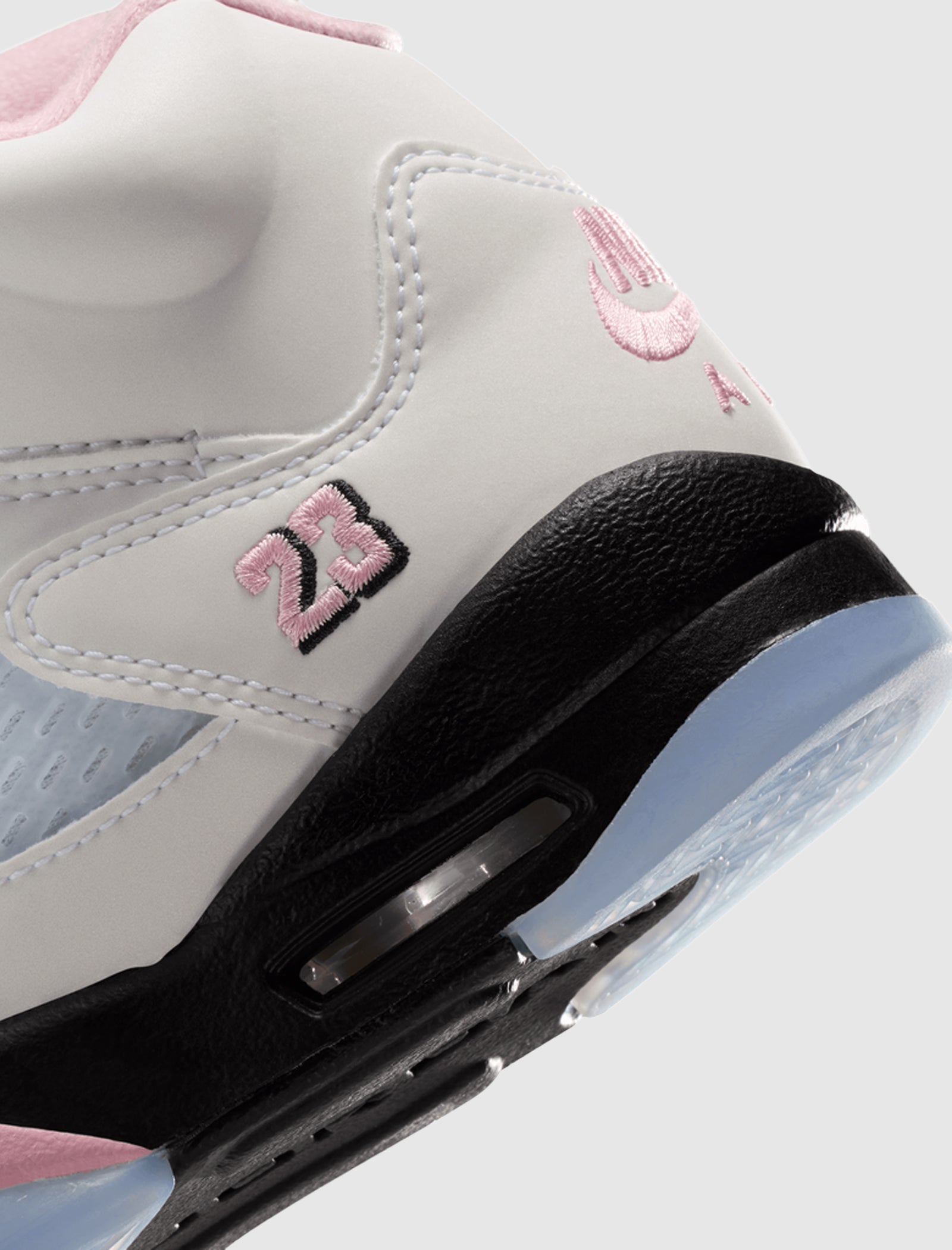 AIR JORDAN 5 RETRO