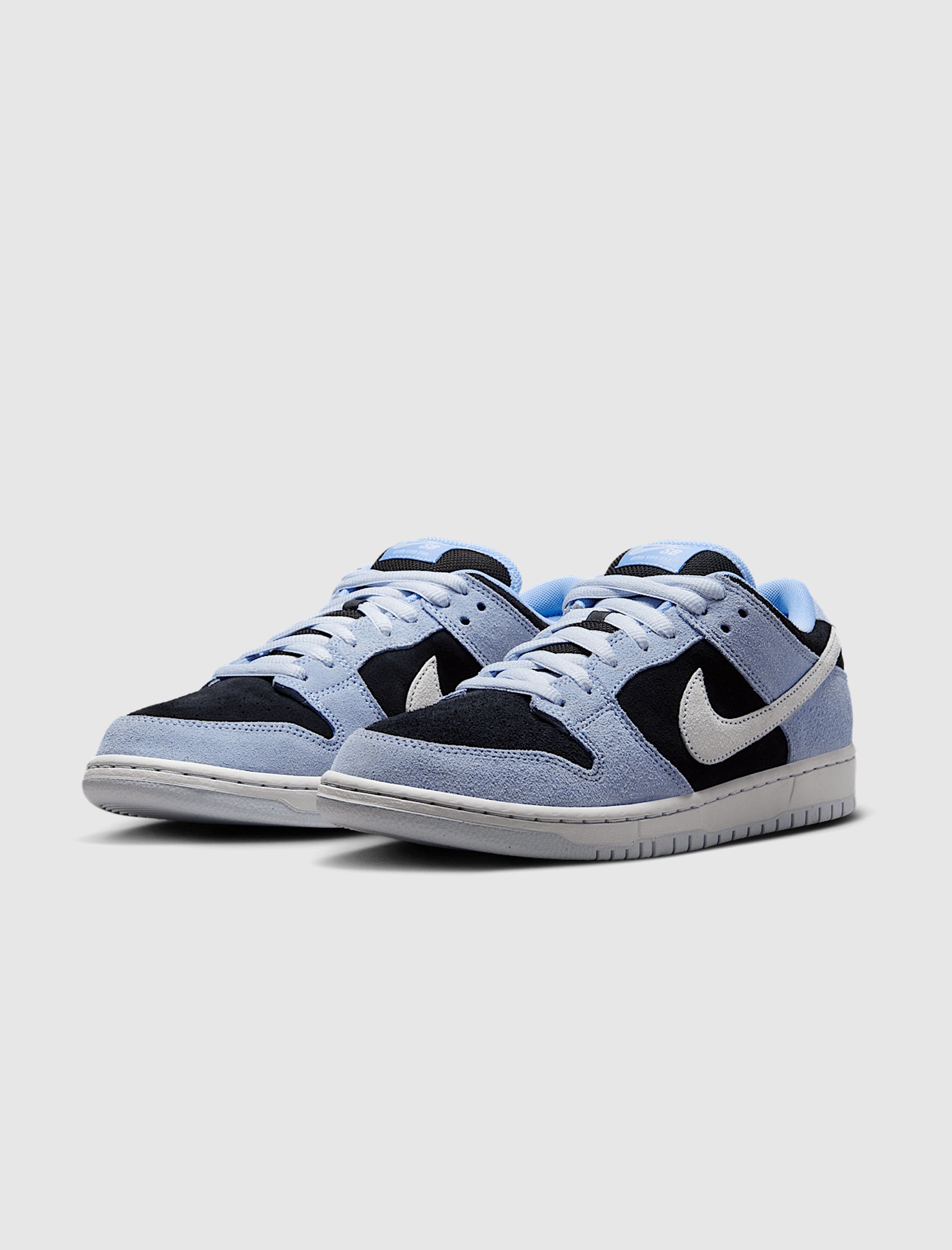 SB DUNK LOW