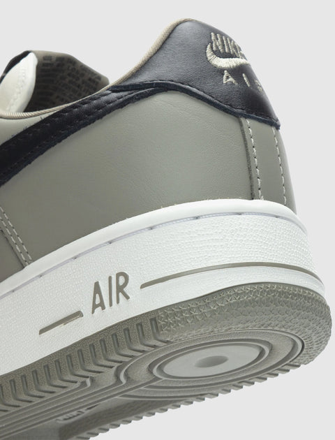 NIKE AIR FORCE 1 "ARMY"