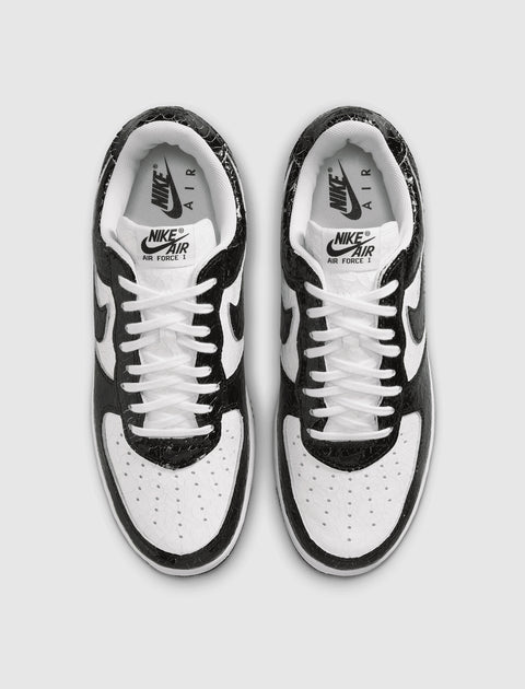 NIKE AIR FORCE 1 "CRACKED LEATHER"