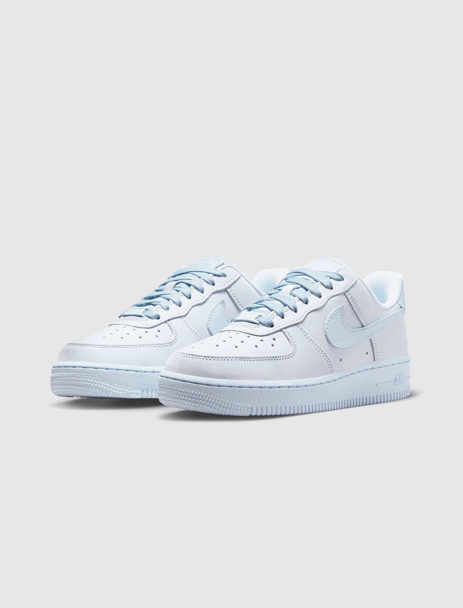 WOMEN S AIR FORCE 1 07 PRM BLUE TINT APB