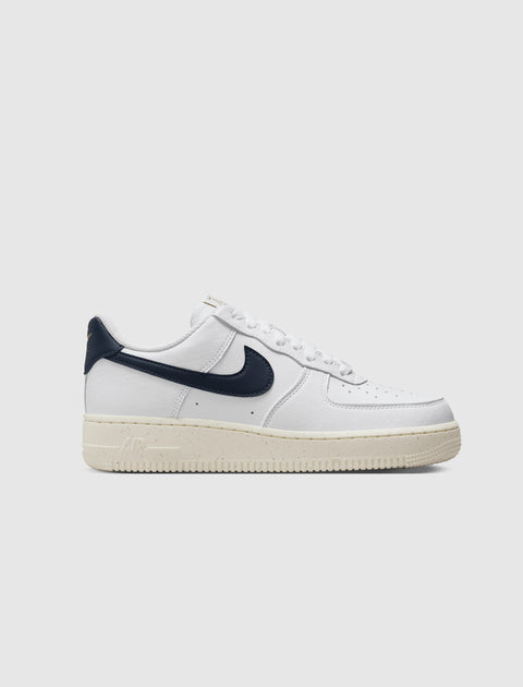 WOMEN'S AIR FORCE 1 '07 NEXT NATURE "WHITE/OBSIDIAN/METALLIC GOLD"