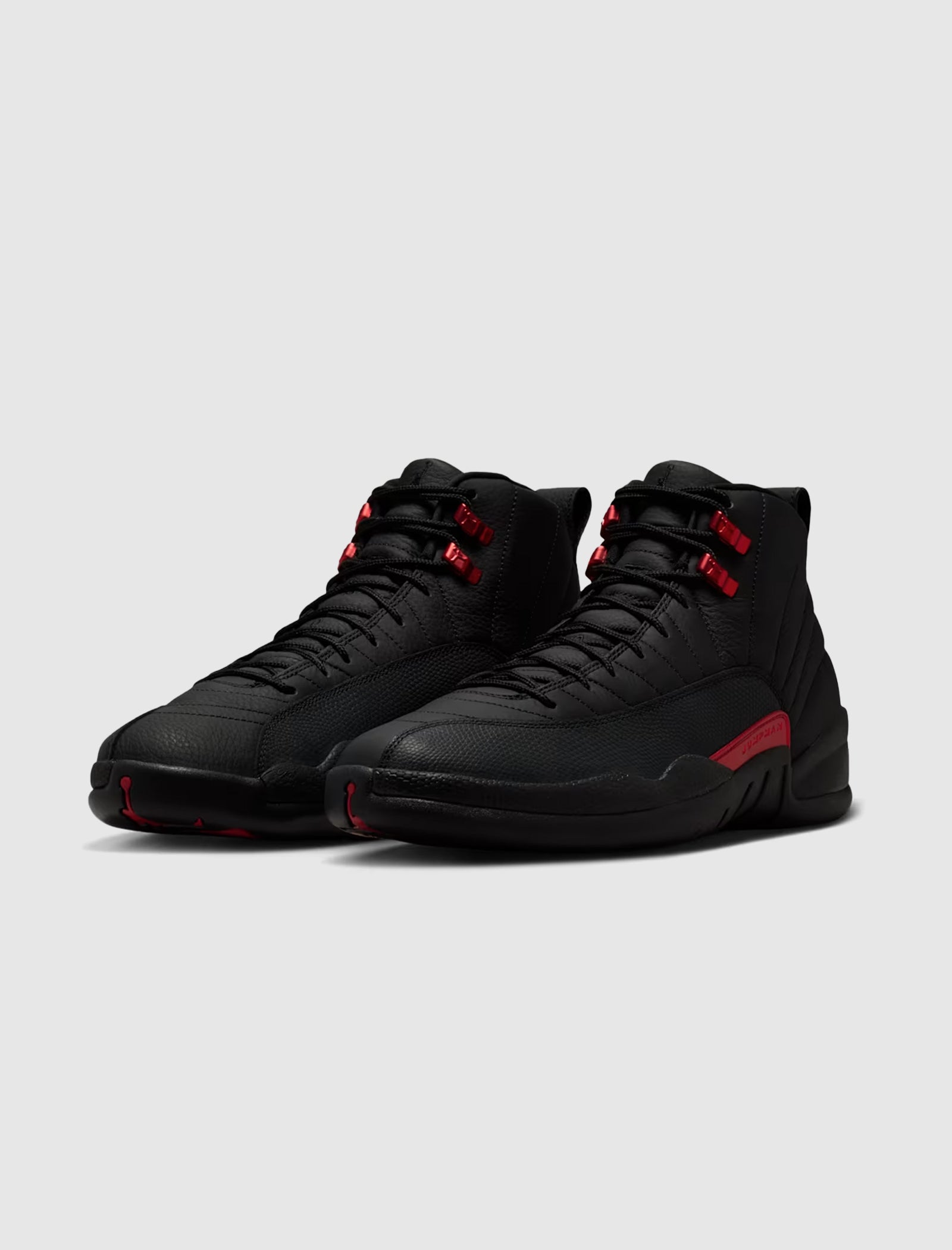 値下げAir Jordan 12 Retro ブラック/バルサミレッド 27cm AIR JORDAN 12 RETRO 