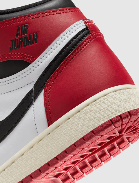 AIR JORDAN 1 RETRO HIGH OG "BLACK TOE REIMAGINED" GS