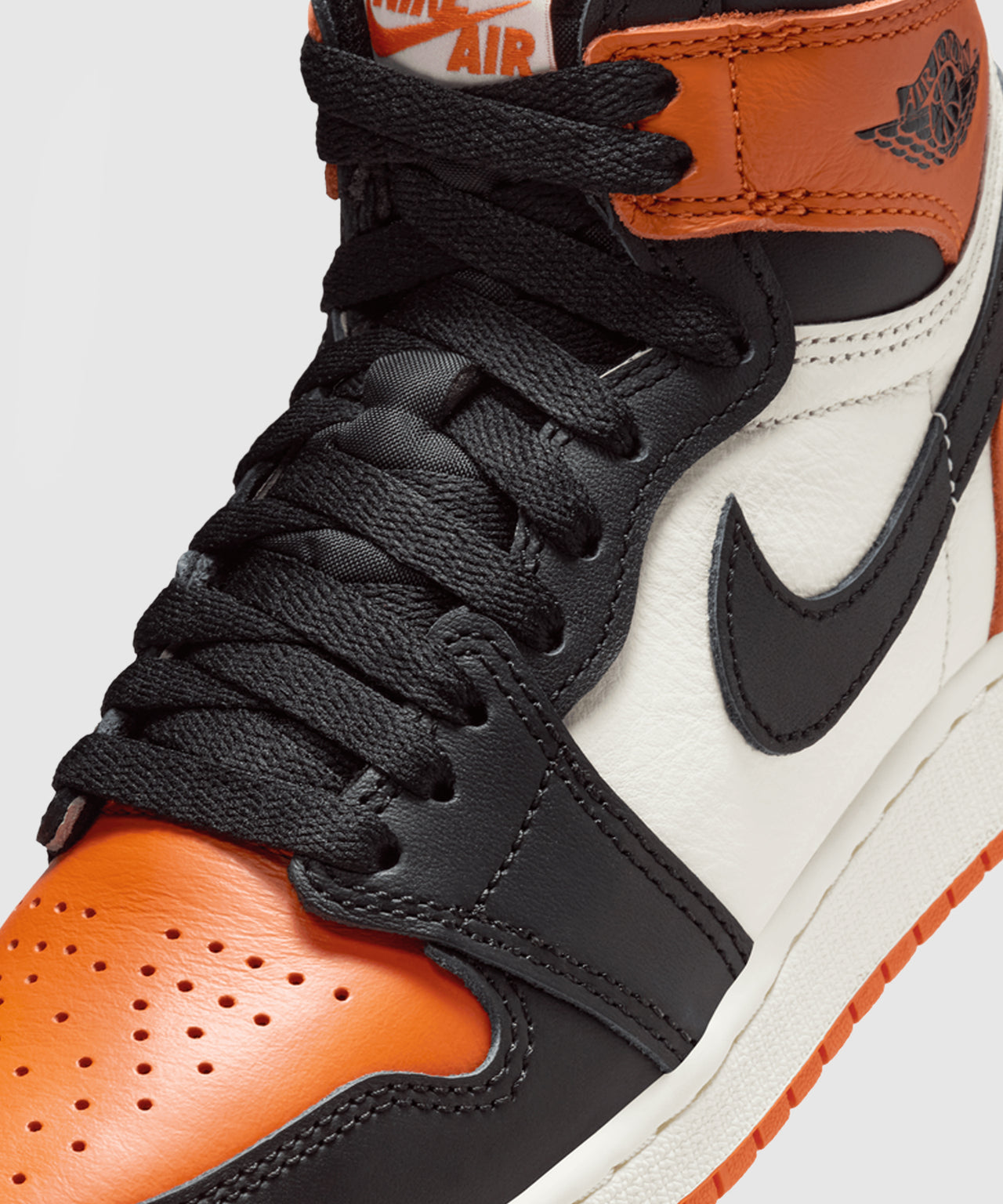 JORDAN 1 RETRO HIGH OG 