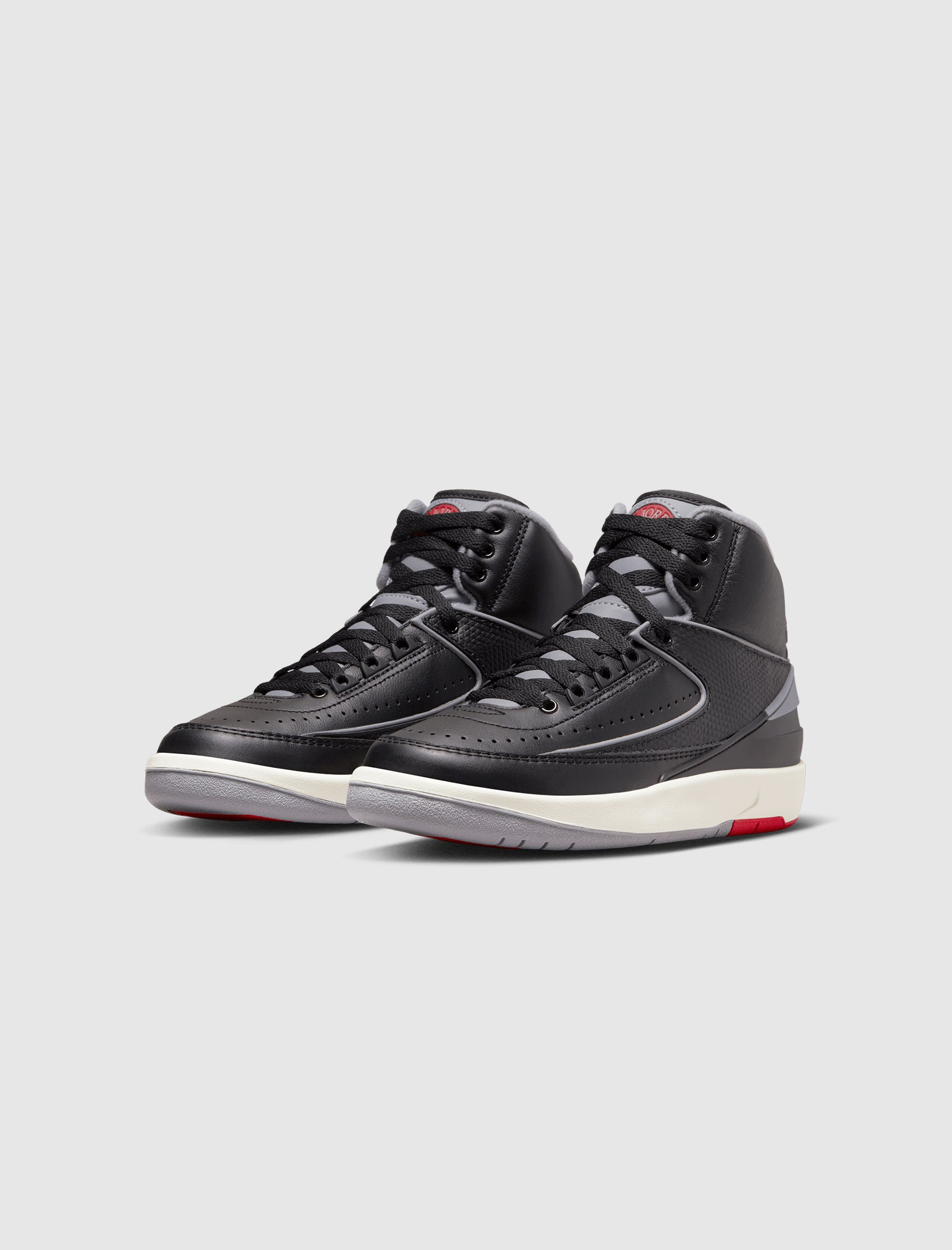 AIR JORDAN 2 RETRO BLACK CEMENT GS APB
