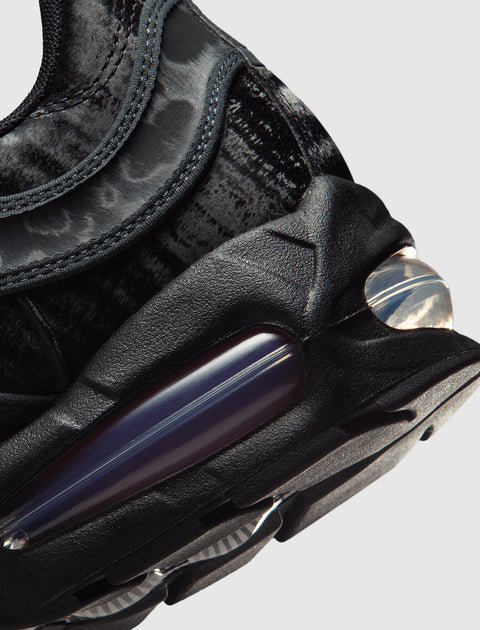 NIKE AIR MAX JOGA BONITO