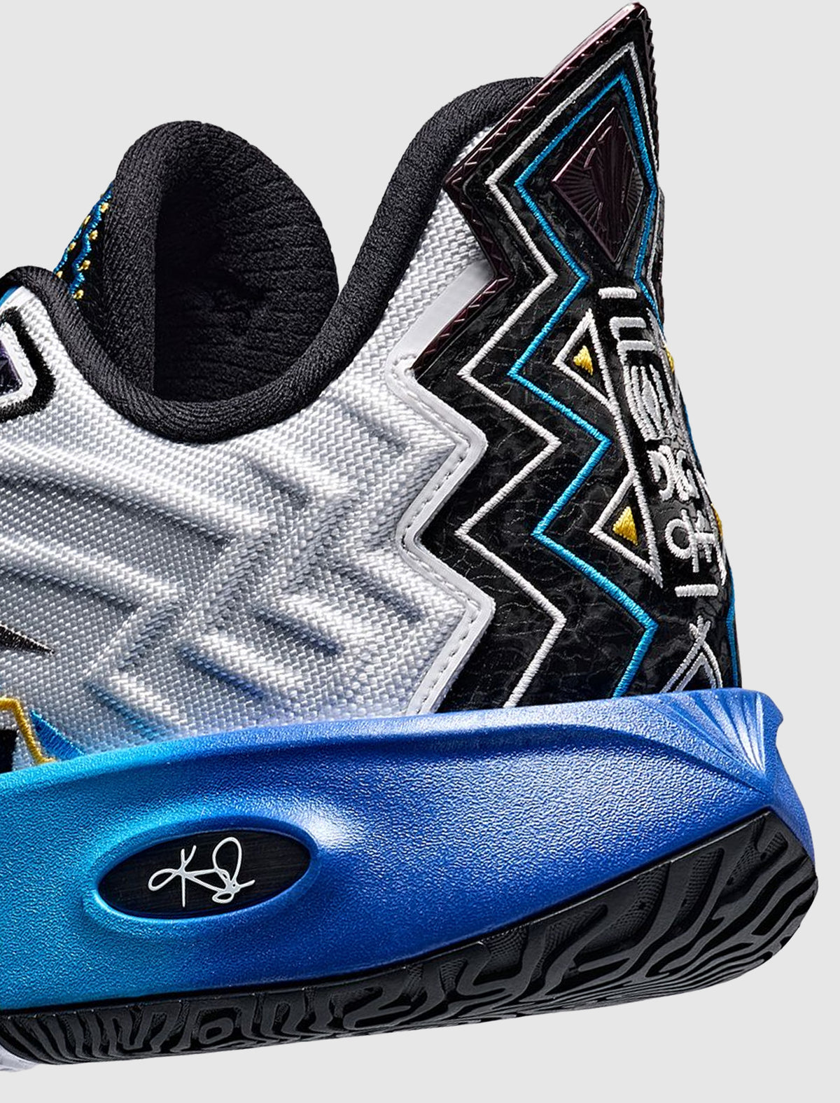 ANTA KAI2　US12 ANTA Kai 2 'Dallas'「Kids」| Kyrie Irving Basketball Shoes