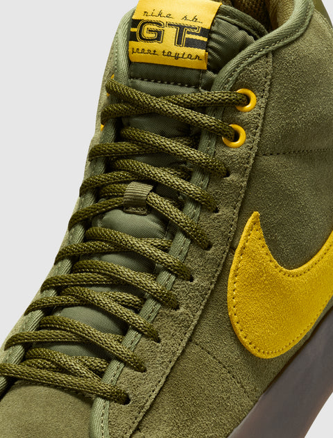 ANTI HERO ZOOM BLAZER MID SB "ROUGH GREEN/AMARILLO"