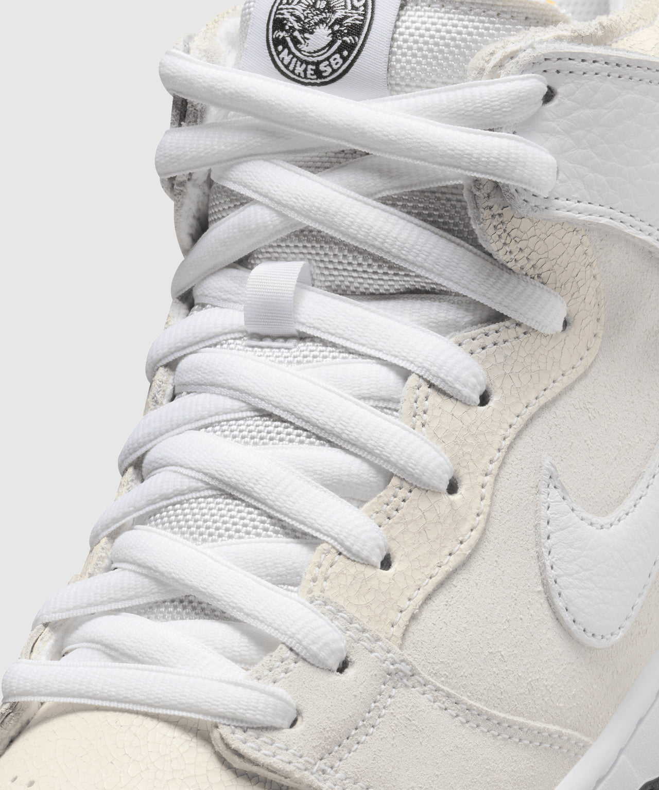 ANTI HERO DUNK HI SB  display picture 3