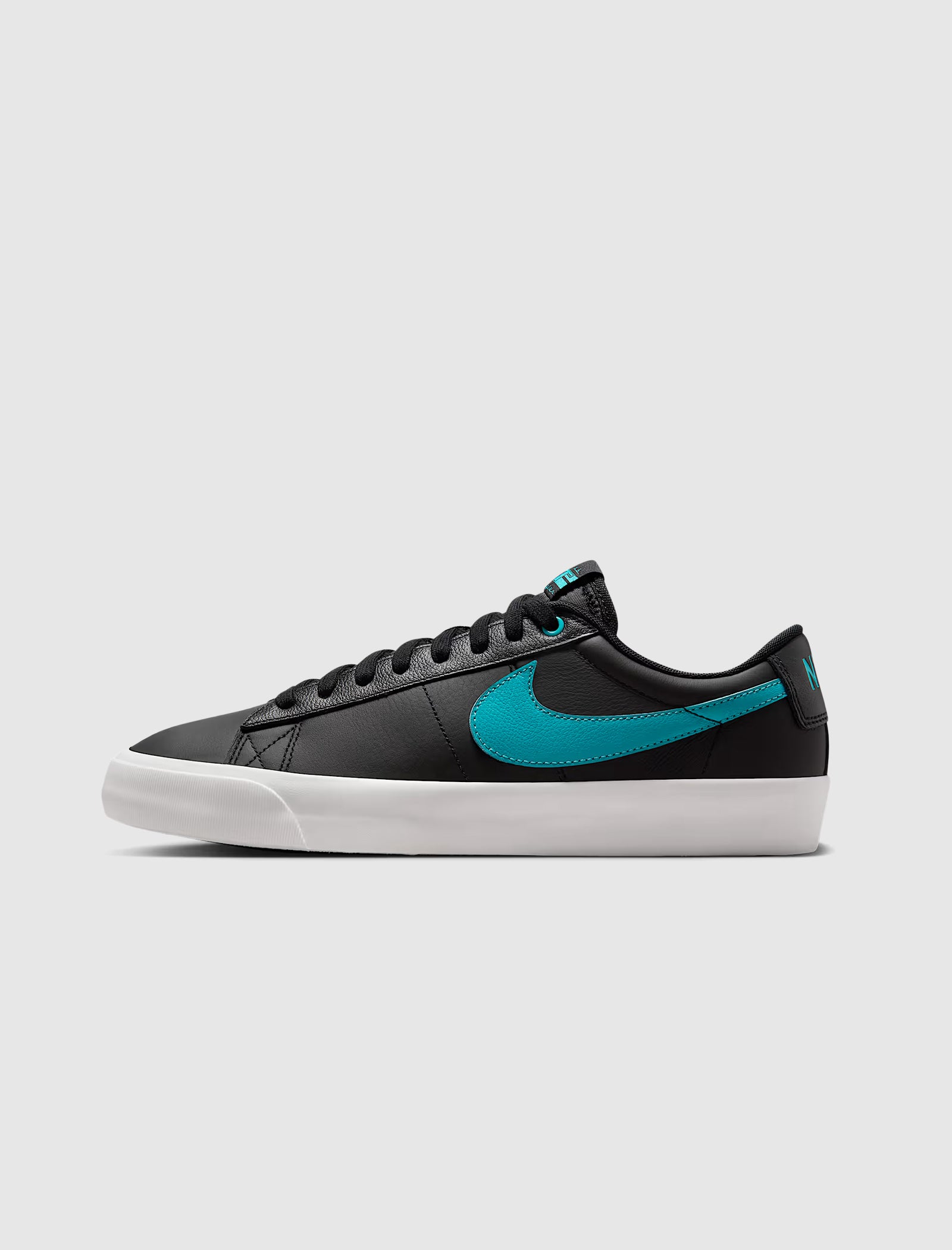 SB BLAZER LOW PRO GT 