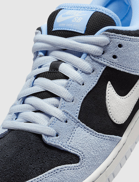 SB DUNK LOW "ALUMINUM"