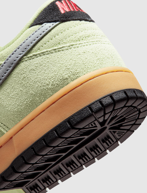 SB DUNK LOW PRO PRM "LIGHT LIQUID LIME/WOLF GREY/BLACK"