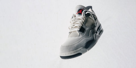 AIR JORDAN 4 RETRO OG 
"FLIGHT CLUB"