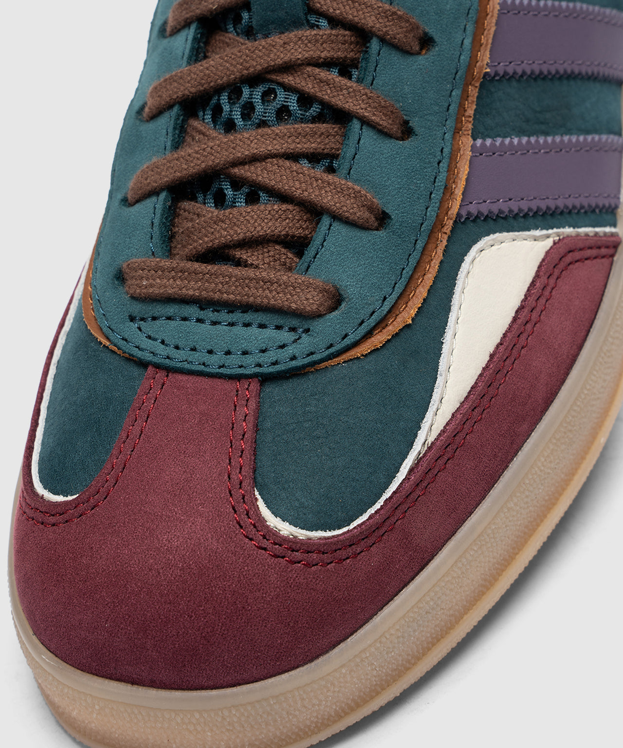 GAZELLE INDOOR – APB