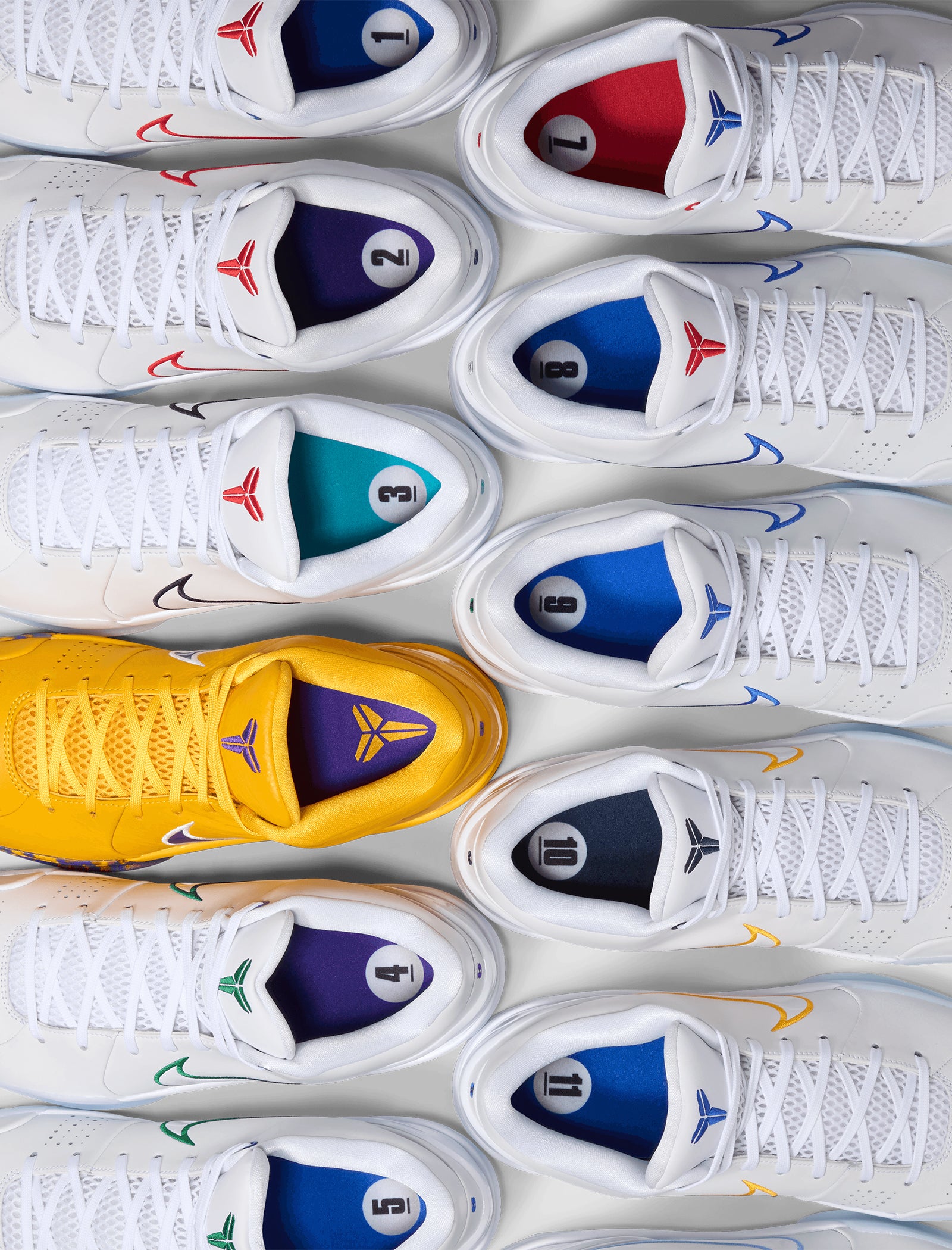 Kobe IV Protro ホワイト 12サイズ 30cm 美品 NIKE NIKE KOBE IV PROTRO 