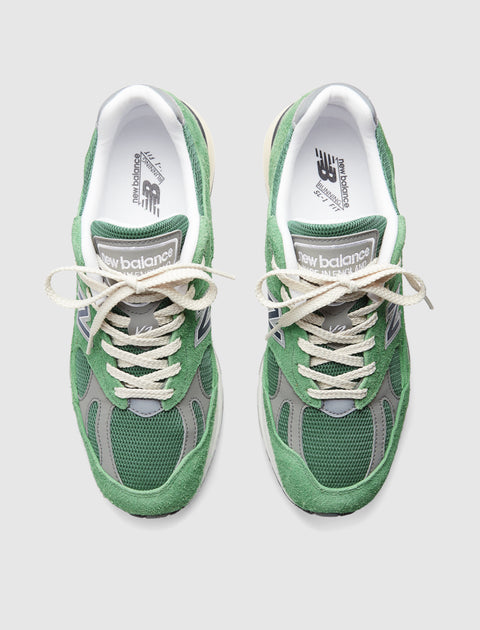 New Balance MADE in UK 991v2 Grounded Pastels “Green”