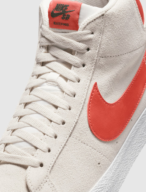 SB ZOOM BLAZER MID "PHOTON DUST/ORANGE"