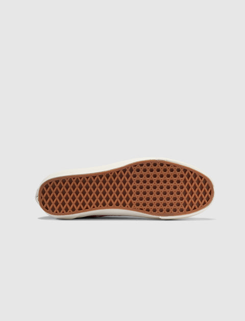 OLD SKOOL 36 "CHILI PEPPER DOVE"