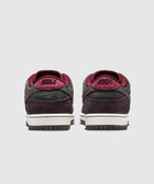 Low-top sneakers - Dark Beetroot