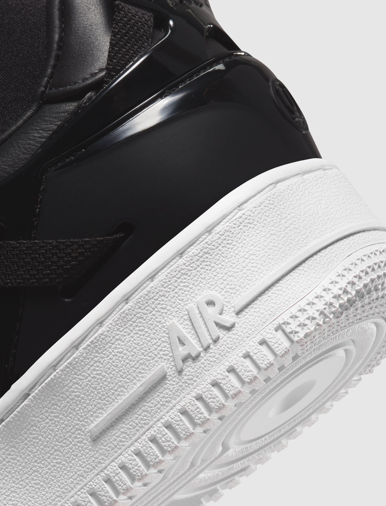 Nike x Undercover Air Force 1 Low SP - Black / White 11.5