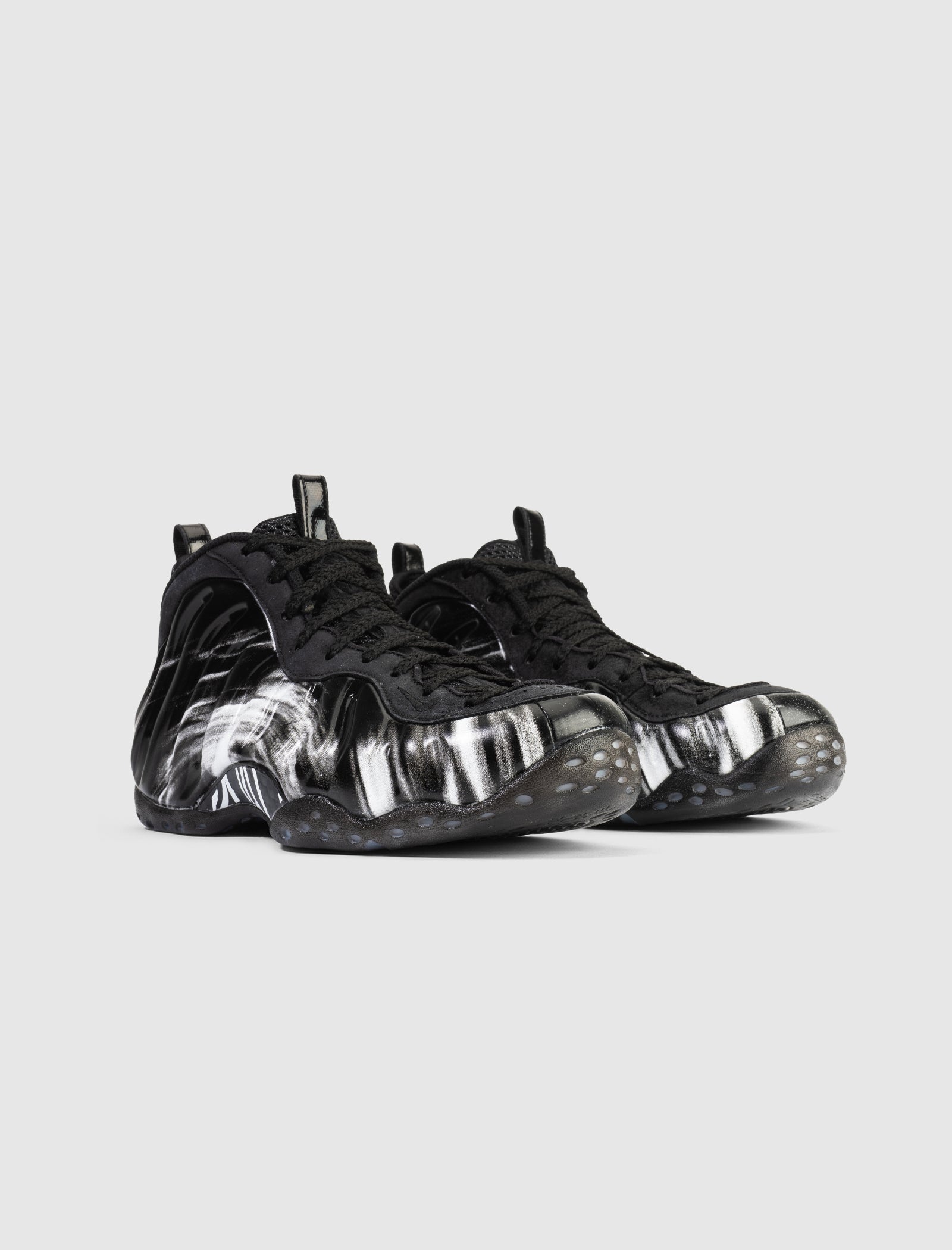 Nike Air Foamposite One Dream A World Black DM0115-002