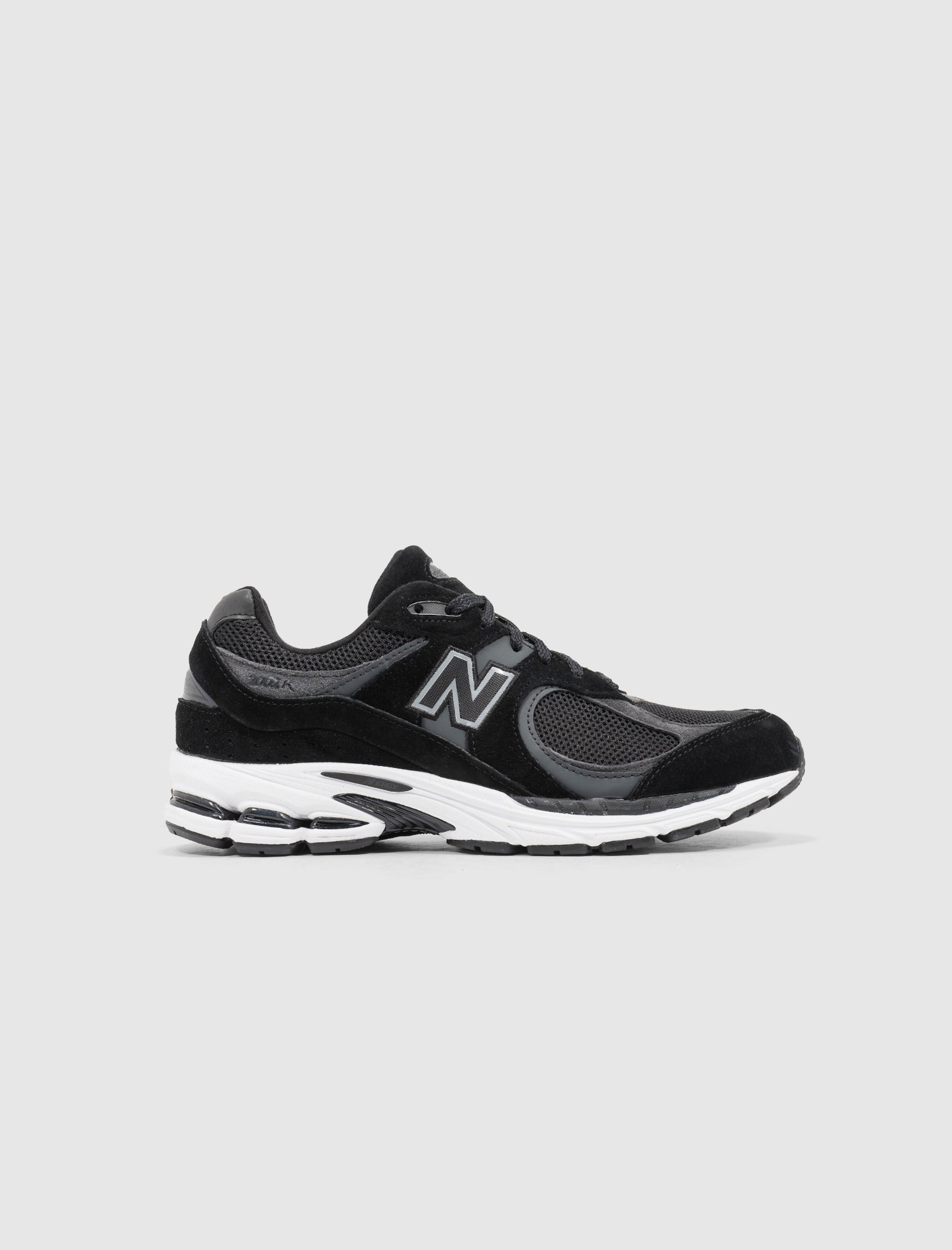 New Balance 2002R Black Gunmetal